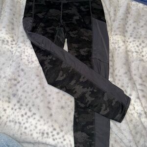 Fabletics Green Camo Active Leggings